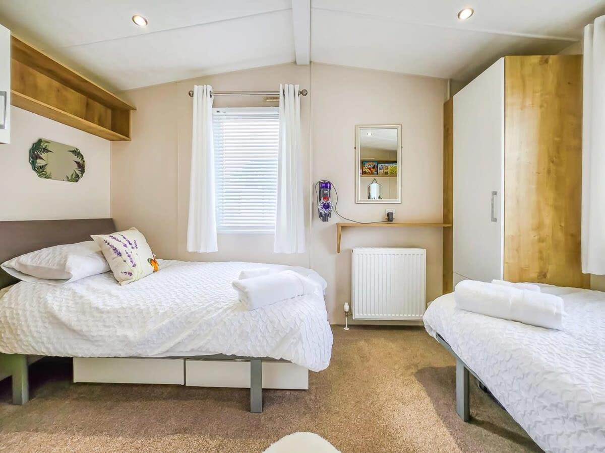 Вилла Escape To Paradise At Pevensey Bay Holiday Park 13 Woodland Walk Экстерьер фото